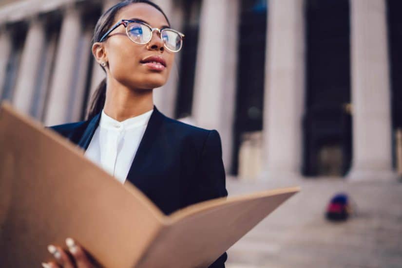 Why Can’t My Lawyer Immediately Tell Me-min Lawyer