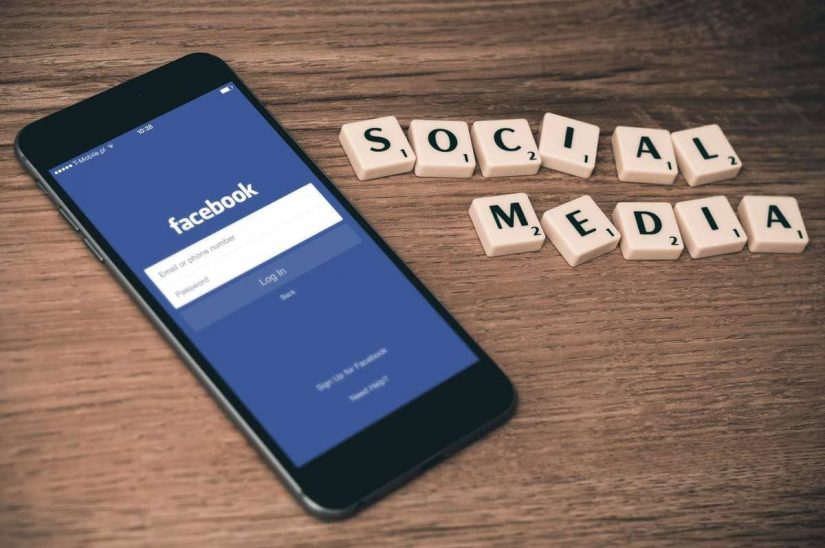Social Media and the Personal Injury Case Mobile phone